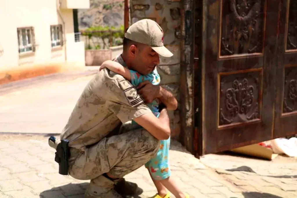 Batman’da Jandarma şehit ve gazilerin ailelerini yalnız bırakmıyor