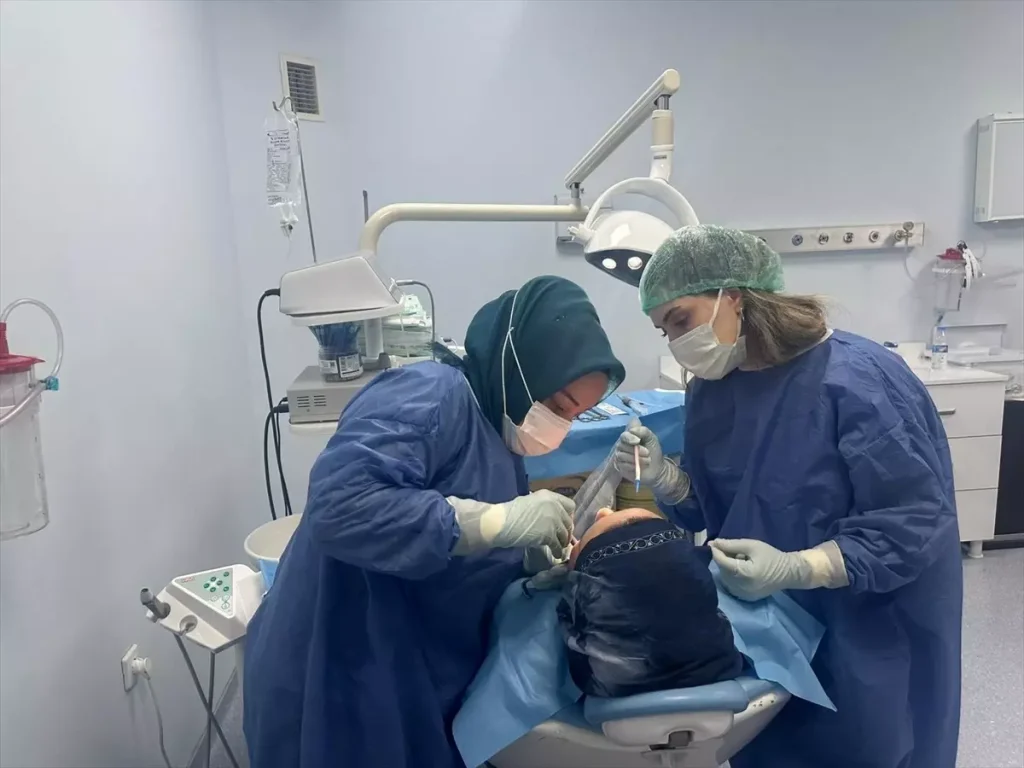 Batman’da Kist Ameliyatı ile Sağlığına Kavuşan Genç Hasta