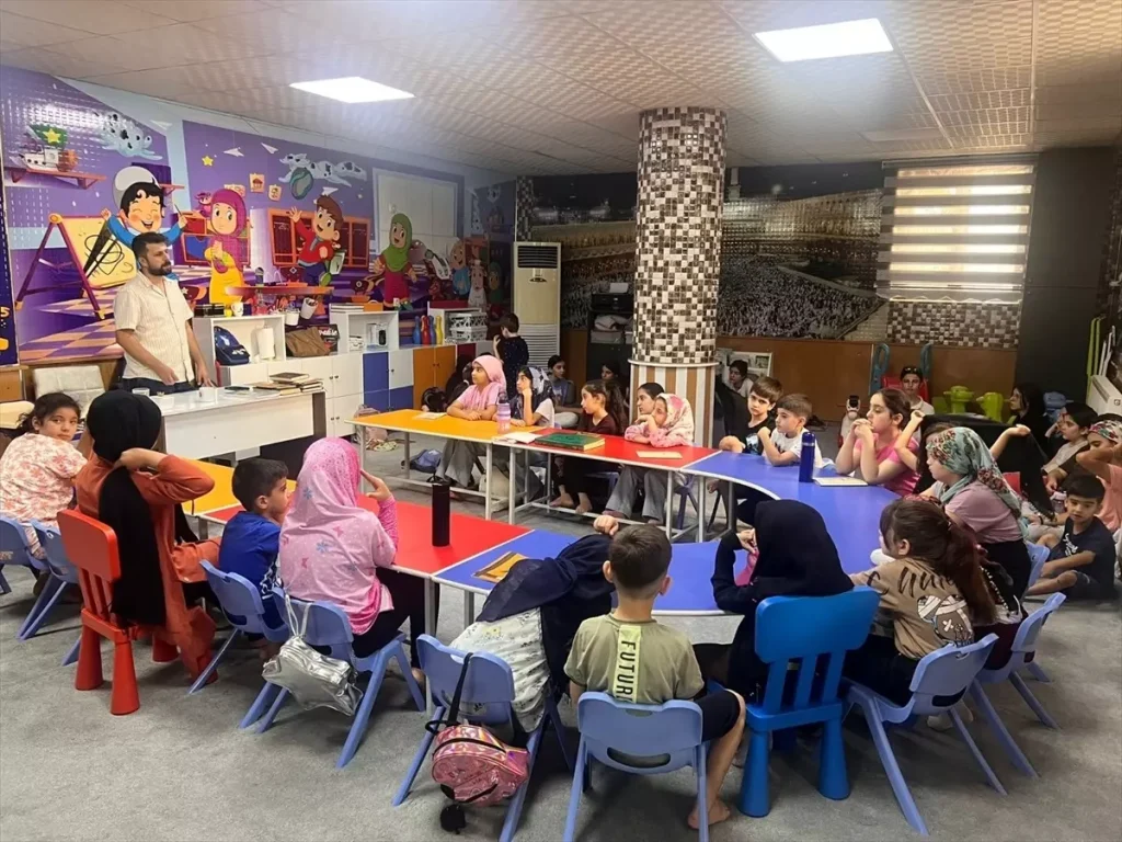 Batman'da Kur'an Kursu Öğrencilerine Dijital Bağımlılıkla Mücadele Eğitimi