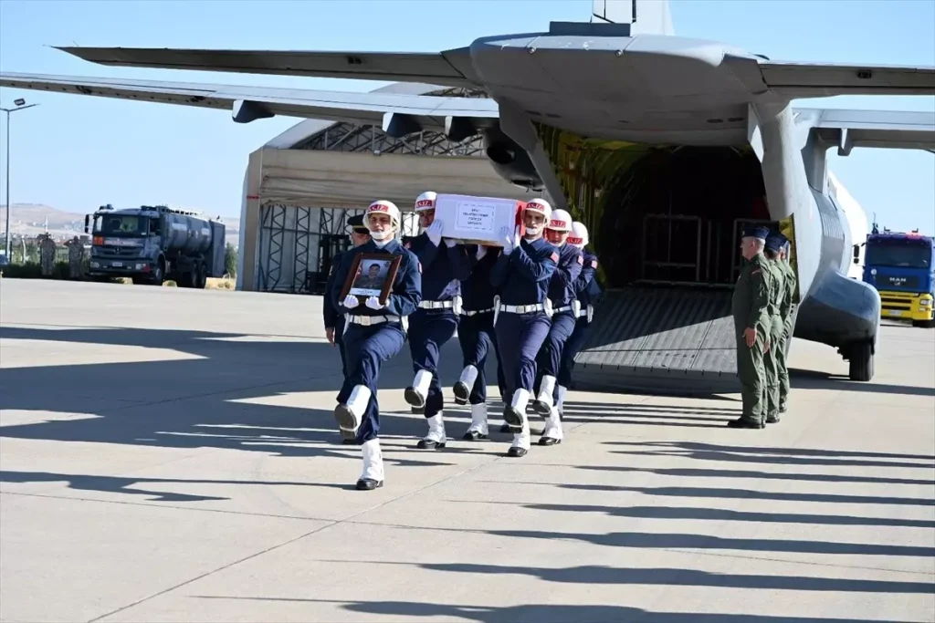Şehit erler Mahsun Yeşildemir ve Celalettin Uyanık için Batman'da da tören yapıldı