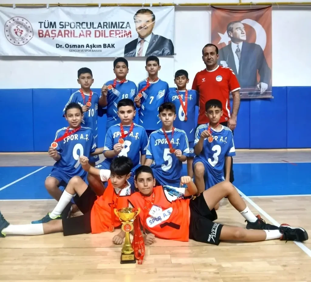Kayseri Spor AŞ Hentbol Takımı Türkiye Şampiyonu Oldu