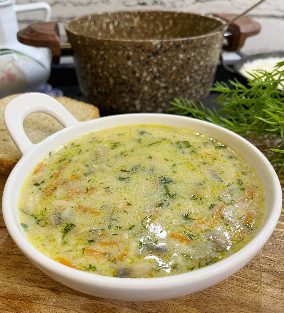 Mantarlı Tavuk Çorbası