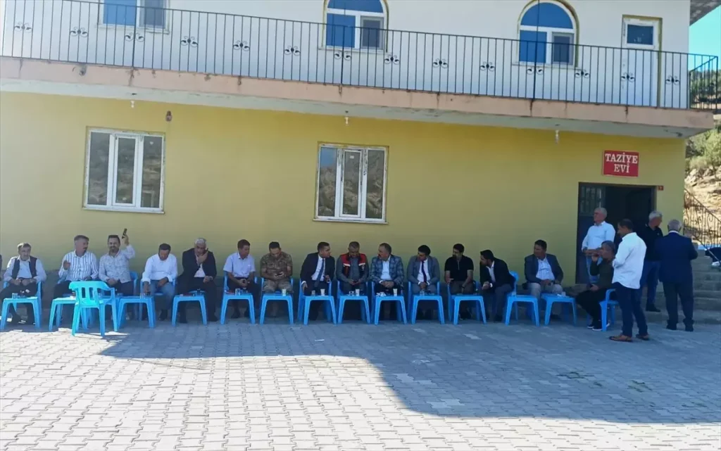 Kozluk Kaymakamı Ümit Fırat Böçkün Gümüşörgü Köyünü Ziyaret Etti