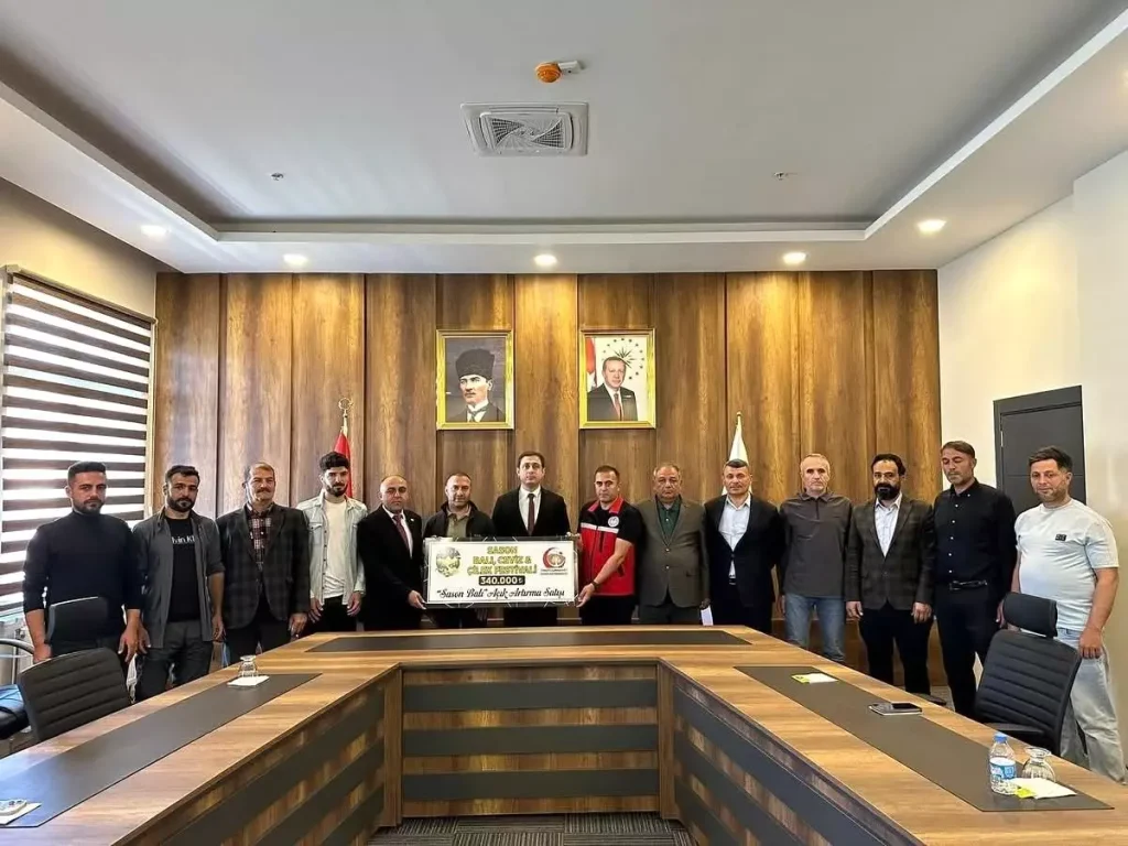 Sason’da Açık Artırmada 340 Bin Liraya Satılan Bal, Üreticilere Destek Oldu