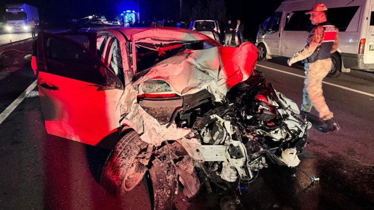 Batman’da Büyükbaş Hayvan Kazası: 5 Yaralı