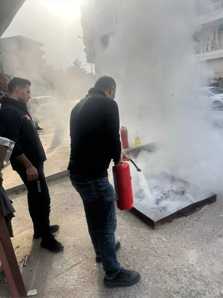 Batman Belediyesinden Tekstil İşçilerine Yangın Eğitimi