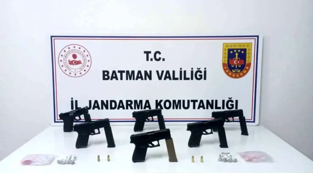 Batman’da Kaçak Silah Ticareti Operasyonu: 6 Gözaltı, Tutuklama