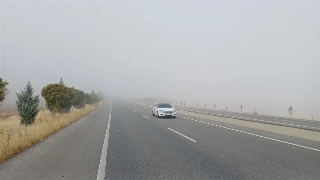 Batman’da sis etkili oldu