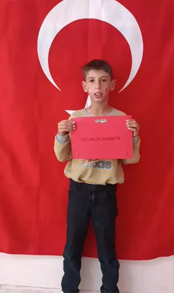 Traktör Çarpması Sonucu 9 Yaşındaki Çocuk Hayatını Kaybetti