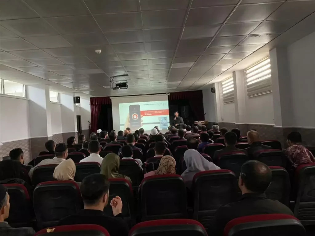 Sason’da ‘En İyi Narkotik Polisi Anne’ Semineri Düzenlendi