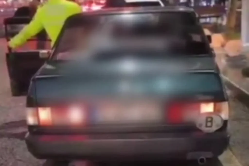 Batman’da abart egzoz kullanan 5 araç sürücüsüne 46 bin 335 lira ceza