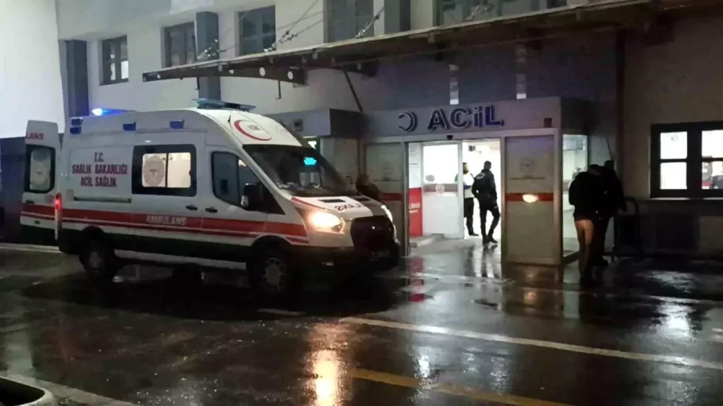 Batman’da 18 yaşındaki genç bıçaklandı