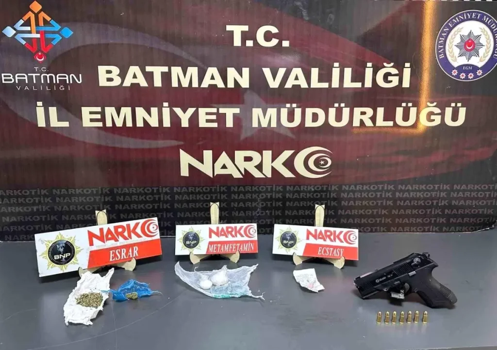 Batman’da narkotik operasyonu: Uyuşturucu madde ve ruhsatsız silah ele geçirildi