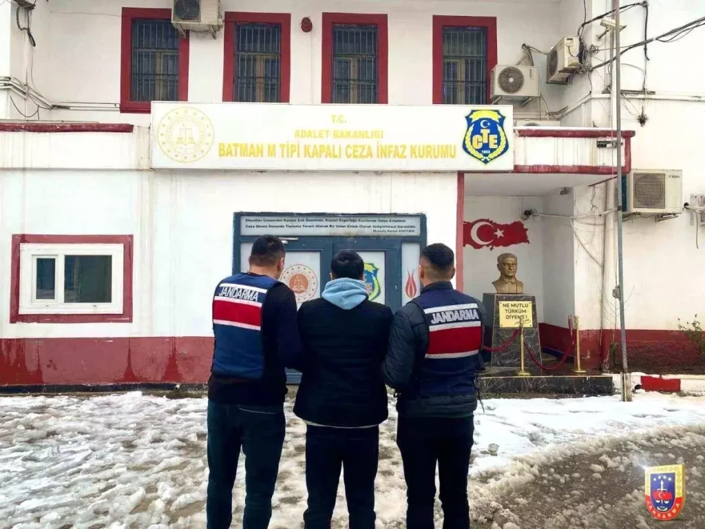 Gercüş’te uyuşturucu ticareti suçundan aranan hükümlü yakalandı