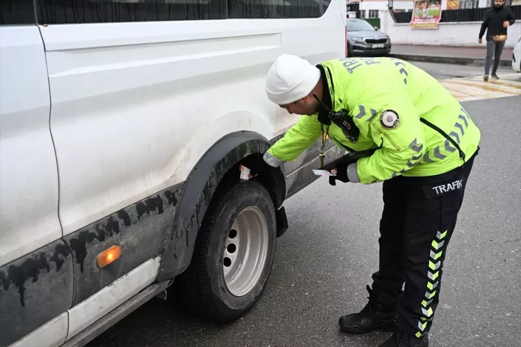 Batman’da 7 okul servisi sürücüsüne ceza