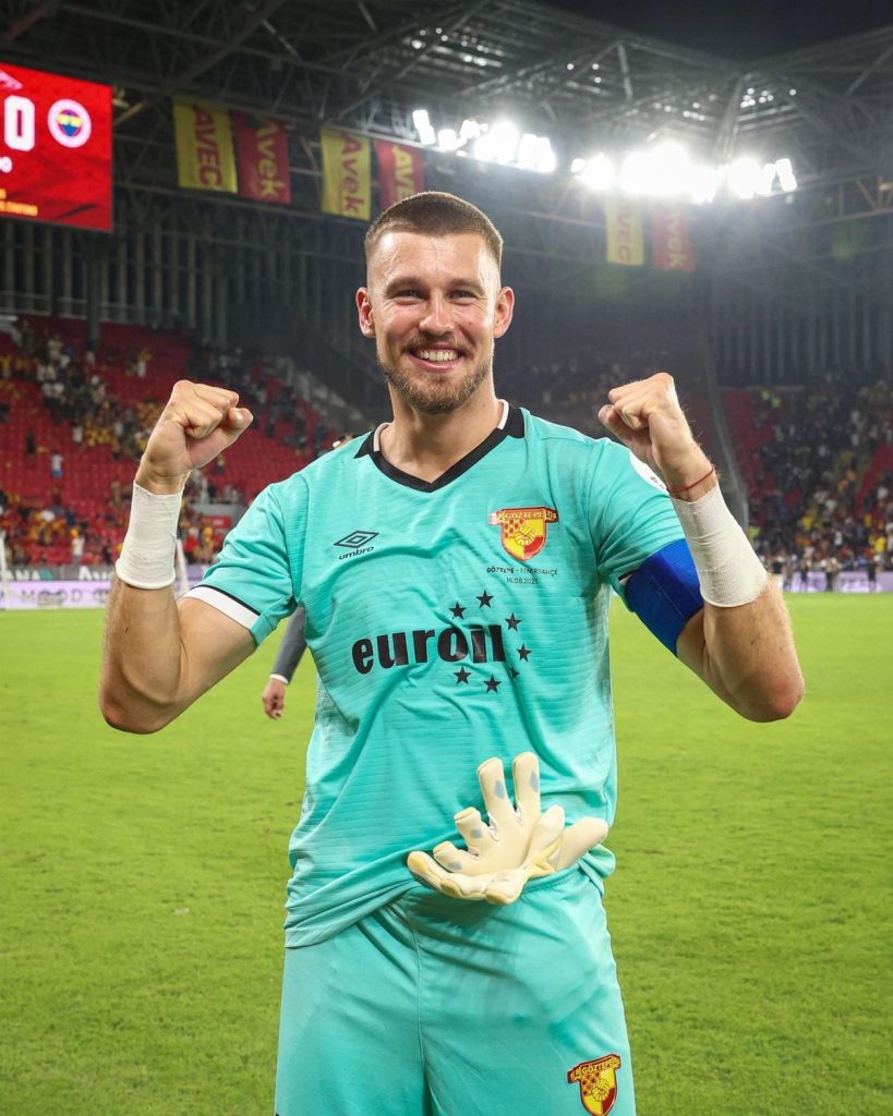 Kuveyt Üniversitesi'nde lisansüstü eğitim yeterlilik sınavları ertelendi