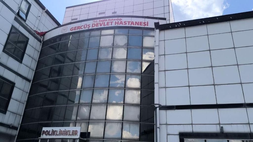 Batman'da kaynak yaptığı sırada akıma kapılan vatandaş yaralandı