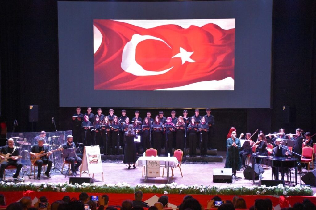 Batman'da "Kim Var?" sanat etkinliği düzenlendi