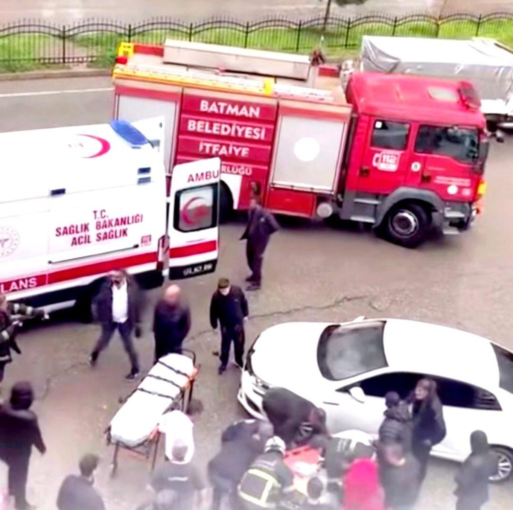 Batman'da otomobilin çarptığı yaya ağır yaralandı