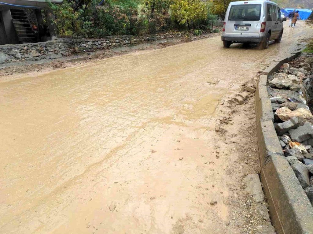 Batman'ın iki ilçesi için kuvvetli yağış uyarısı