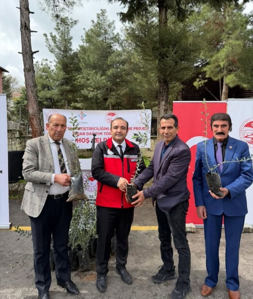 El yazması 20 Kuran, Anadolu'da ilk kez Batman'da sergiye çıktı