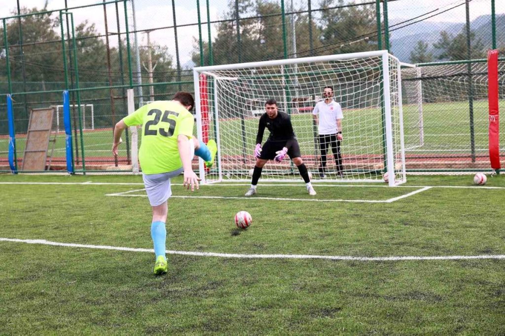 Güney Afrika, şap salgınına karşı Türkiye'den 2 milyon doz aşı temin etti