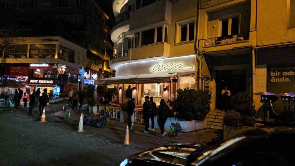 İstanbul'da eğlence mekanına uyuşturucu ve fuhuş operasyonu: İşletme sahibi gözaltında