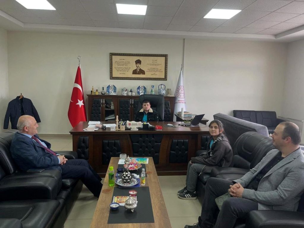 KAYIP GENCİN ARANDIĞI IRMAKTA BİR BAŞKA CESET BULUNDU