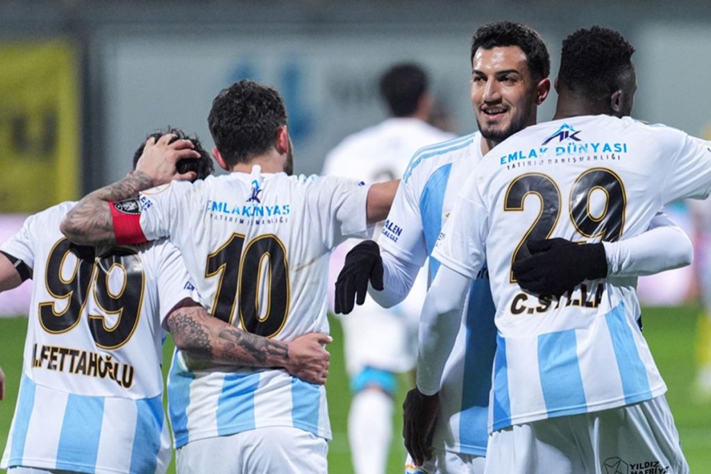 Yine kazandılar! Erzurumspor, rakibi puan kaybetmesi halinde Süper Lig'de