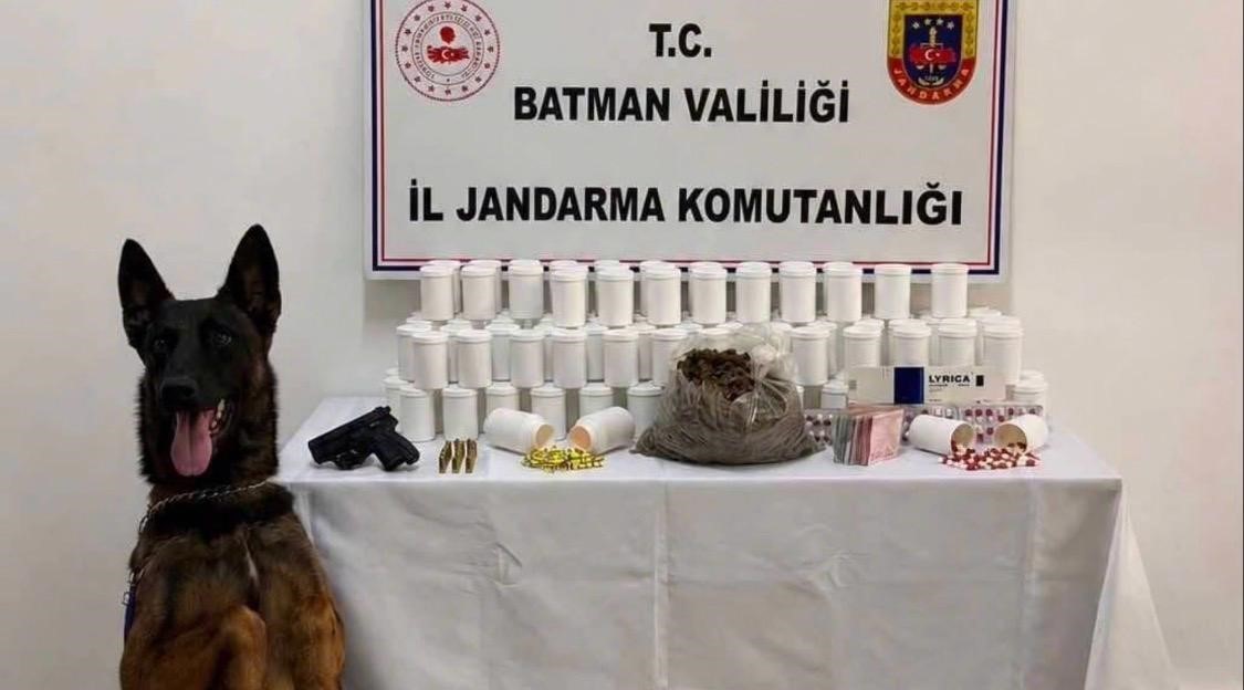 Batman’da 10 binden fazla uyuşturucu hap ele geçirildi